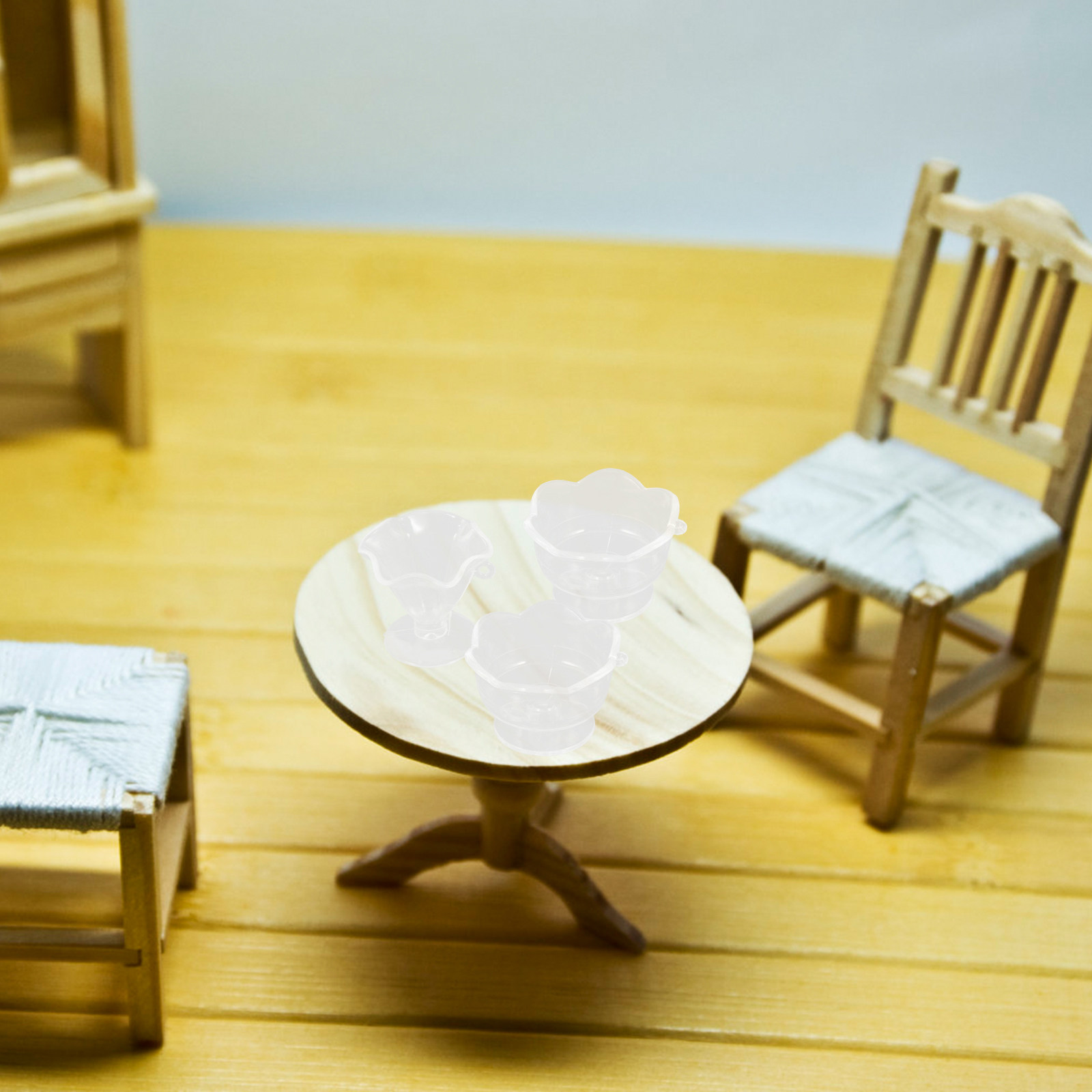 Coffee Y Tea - 24 sztuki miniaturowych filiżanek, kolekcja mini
